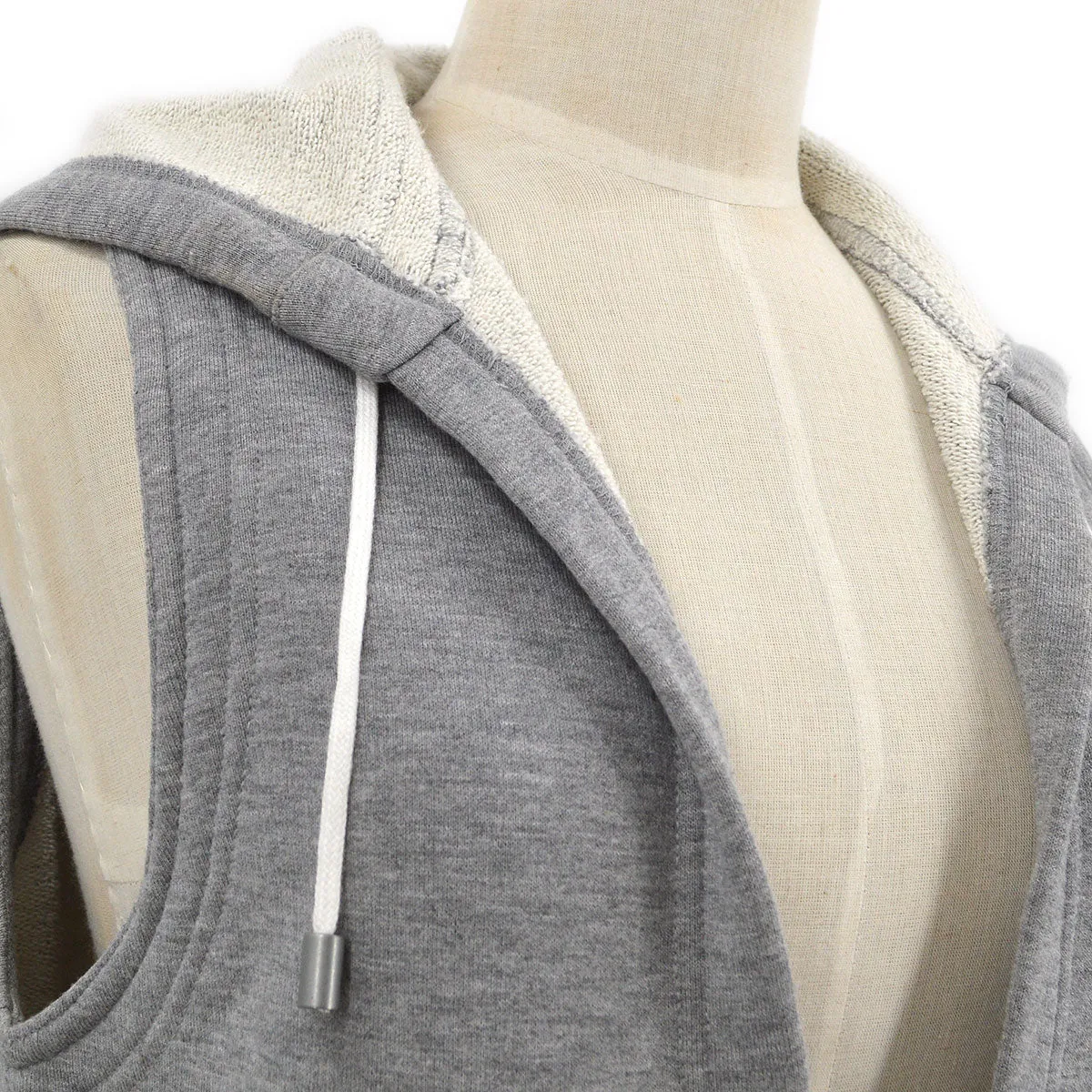 Chanel 2005 Spring Sport Line sleeveless hoodie #36