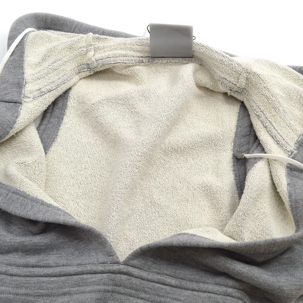 Chanel 2005 Spring Sport Line sleeveless hoodie #36