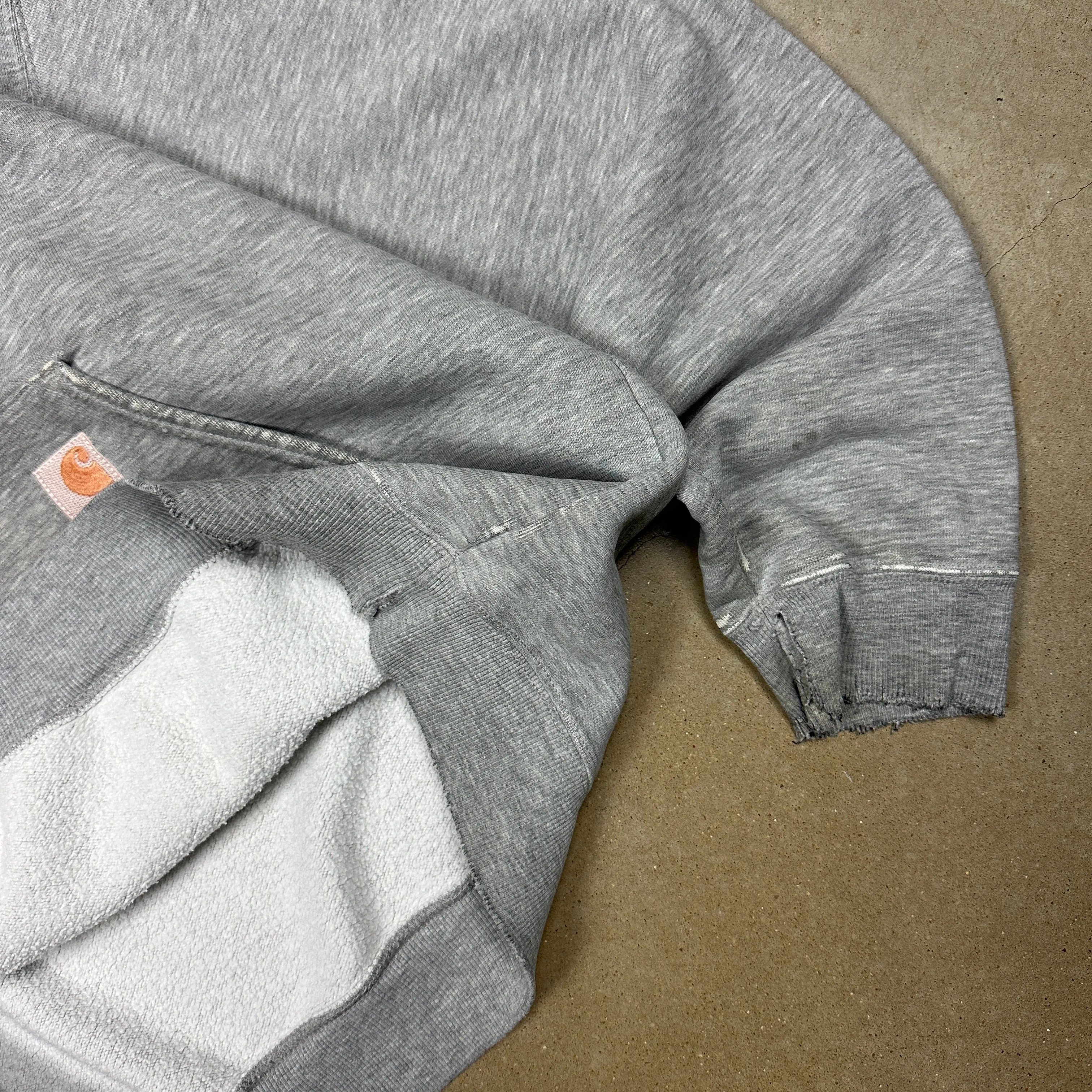 Early 00s Light Gray Carhartt Essential Hoodie L V17