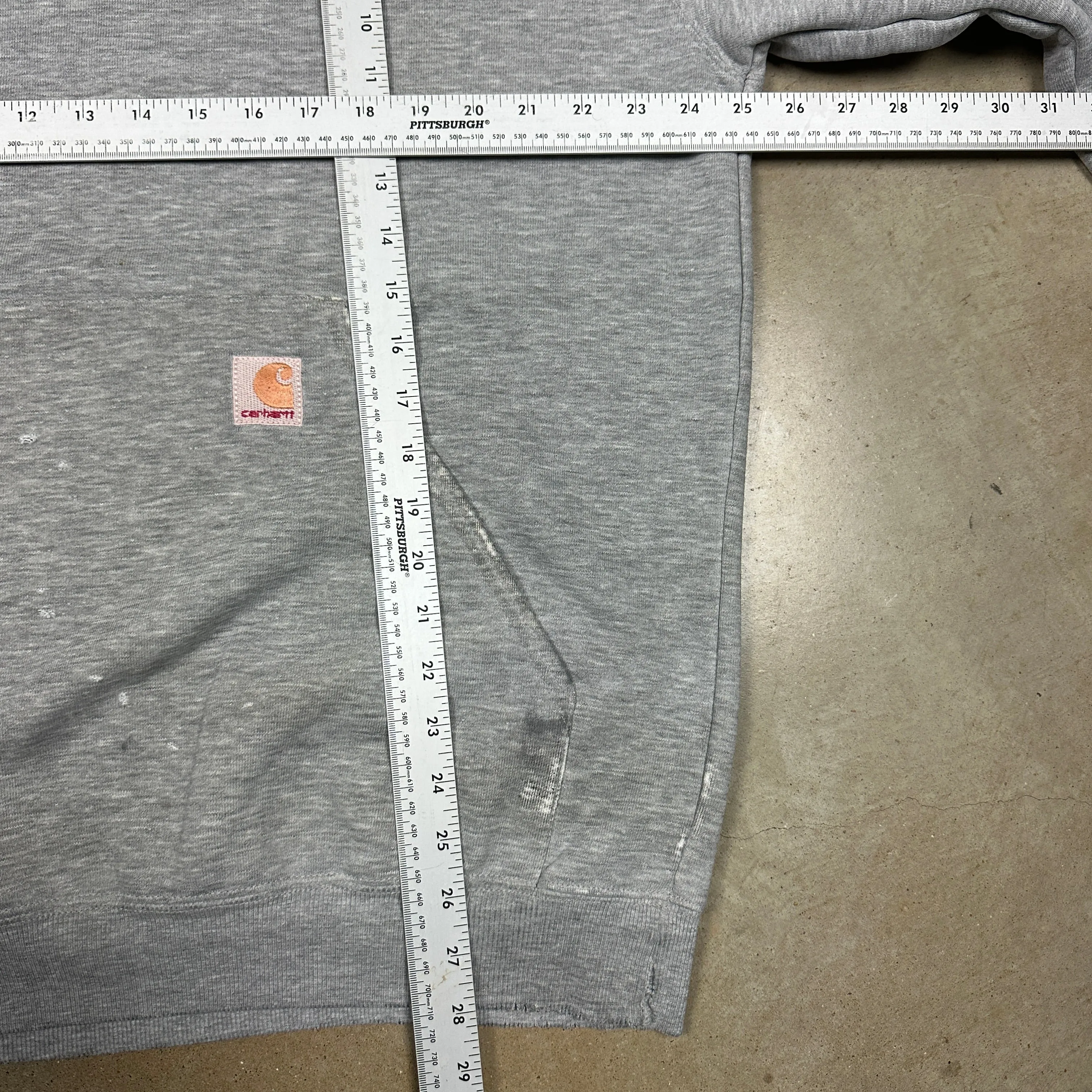 Early 00s Light Gray Carhartt Essential Hoodie L V17