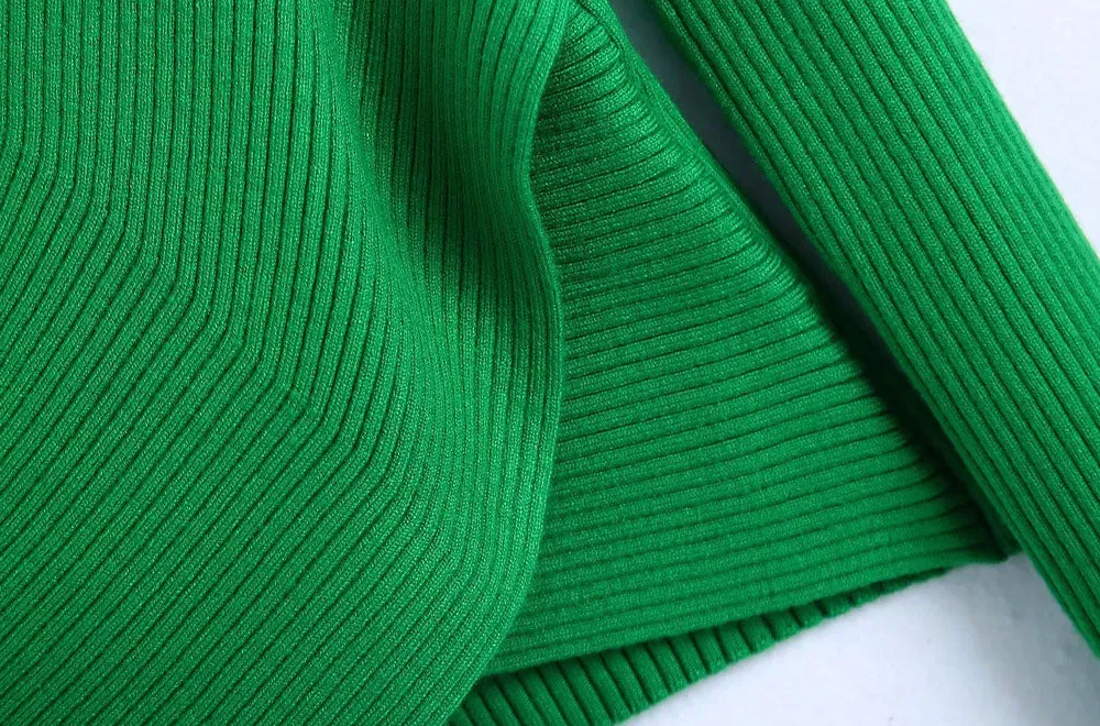 HOLLOW OUT SWEATER