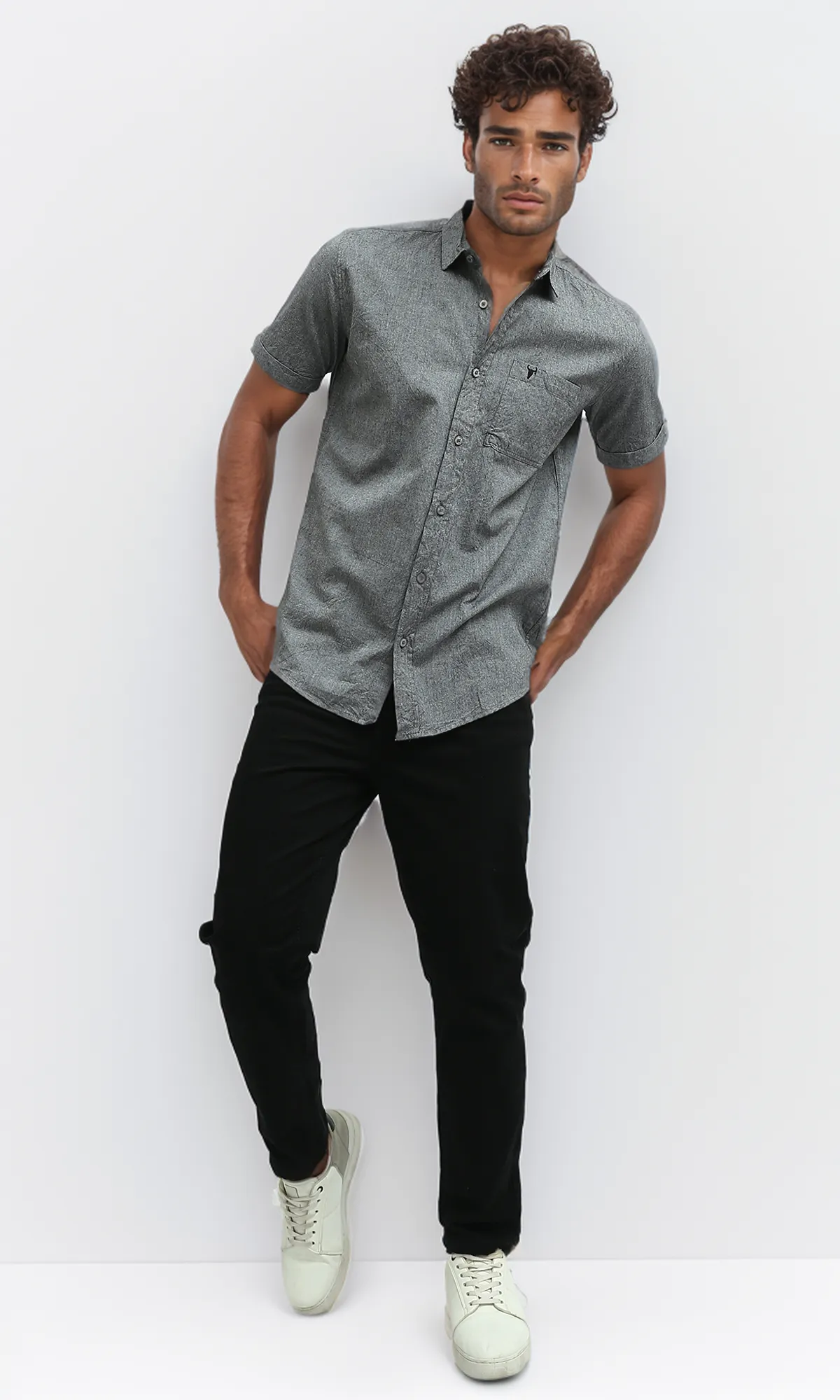 o181006-s24m088-fob-black-mss